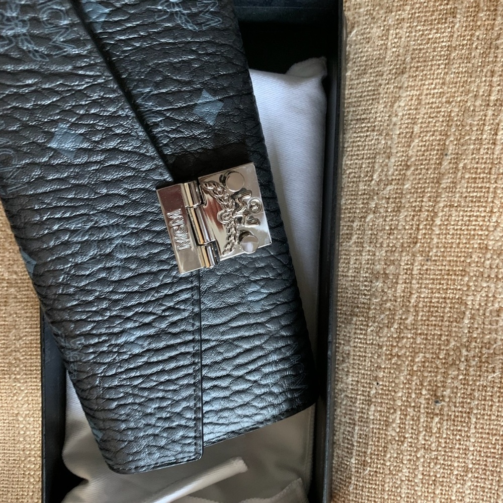 MCM Wallet